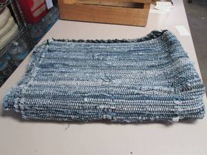 lot 355 image: Large hand crafted loom style rug...