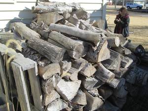 lot 21 image: Mighty nice load of nicely stacked ...