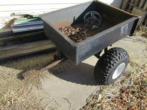 lot 24 image: Pull behind tilt garden Trailer wit...