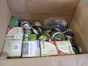 lot 70 image: Box containing a large assortment c...