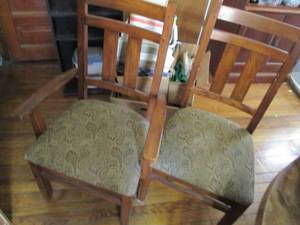 lot 85 image: 6pc Wood frame, padded seat dining ...
