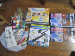 lot 99 image: Miracle movers and lint care kits...
