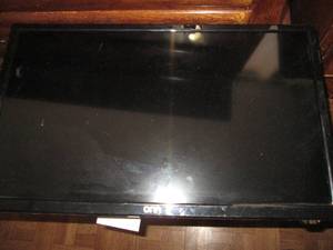 lot 155 image: Onn 24in flat-screen tv...