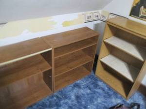 lot 162 image: Group of (3) book shelves...