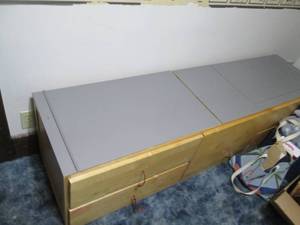 lot 166 image: Heavy wood long entry bench with 5 ...