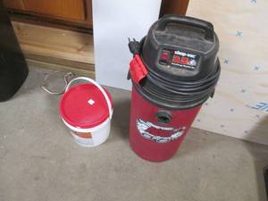 lot 422 image: Bill Dog autogarage Shop vac...