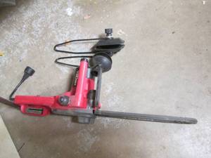 lot 427 image: Hypertough chain Saw...