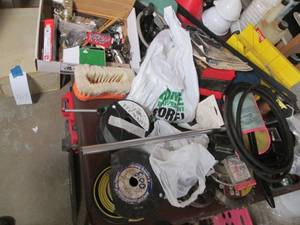 lot 429 image: Huge lot of wire tools and garage i...