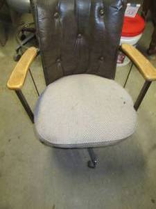lot 456 image: office chair...