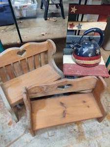 Assorted Wood Decor Pieces