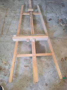 Free-Standing Easel