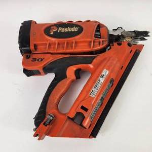 lot 13 image: Paslode Cordless 30 Degree Framing Nailer Model CF325 Good Condition UNTESTED