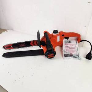 Black + Decker 14" Chain Saw BECS600 New Open Box Corded