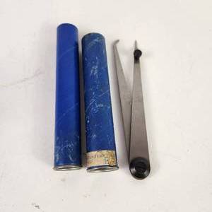 lot 34 image: Fowler Hermaphrodite Caliper 6 USA Made 52-110-006