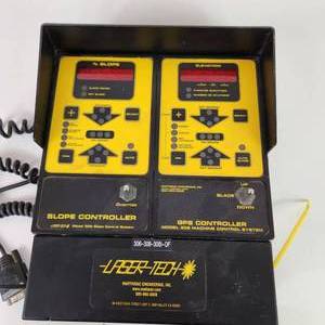 lot 35 image: Laser Tech GPS Controller Model 308 Machine Control System Good Condition