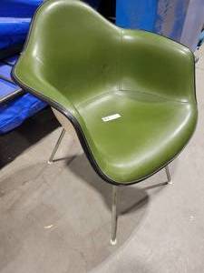 Herman Miller Chair (542436) Green, Shipped Date 1972