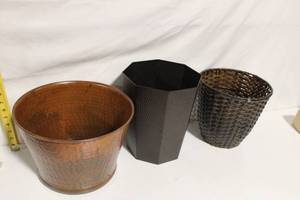 lot 17 image: Set of 3 Decorative Waste Baskets