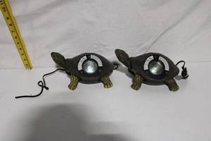 lot 30 image: Set of 2 Garden Turtle Decorative Outdoor Lights