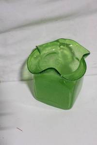 lot 33 image: Green Hand-Blown Glass Vase with Ruffled Edge