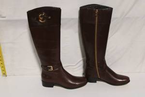 lot 99 image: Michael Kors Womens Brown Leather Knee-High Riding Boots - Size 8.5M