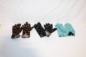 lot 113 image: Set of 3 Insulated Winter Gloves with Thinsulate Lining