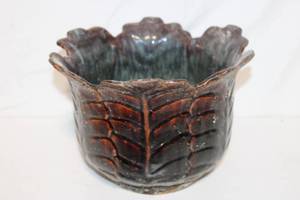 lot 207 image: Vintage Brown Stoneware Planter with Leaf Design