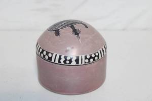 lot 209 image: Handcrafted Turtle Motif Decorative Pottery Jar