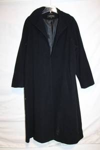 lot 212 image: Jones New York Womens Wool Coat Size 16W