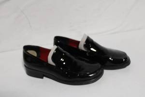 lot 239 image: Pair of Black Patent Leather Dress Shoes - Size 8 12 M