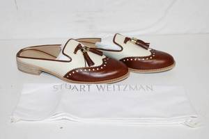 lot 247 image: Stuart Weitzman Womens Tassel Loafers Size 8.5 M