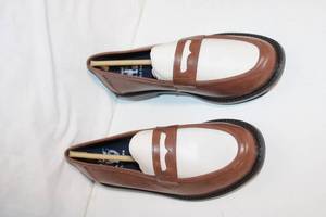 lot 272 image: Cole Haan Pinch Classic Leather Penny Loafers Size 8.5B