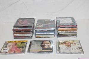 lot 298 image: Lot of 17 Music CDs Featuring Various Artists