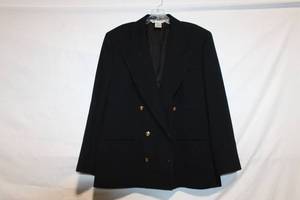 lot 342 image: Austin Reed Womens Black Wool Blazer with Gold Buttons, Size 16