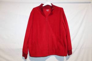 lot 361 image: Pacer XL Red Fleece Jacket with Knit Cuffs