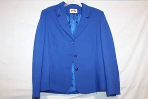 lot 376 image: Kasper Womens Blue Blazer with Lace Detail, Size 16