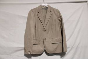 lot 378 image: Liz Claiborne Beige Blazer Size 16
