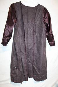 lot 402 image: Regent Park Womens Dress with Satin Sleeves, Size 14