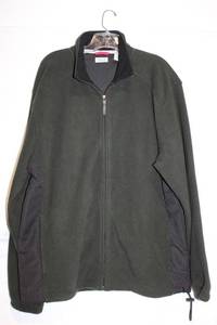 lot 409 image: Izod PFX Fleece Jacket with Adjustable Hem