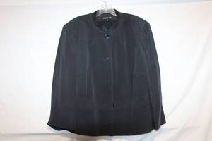 lot 413 image: Jones New York Collection Womans Jacket Size 16W
