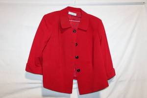 lot 460 image: Red Tahari Arthur S. Levine Womens Plus Size Jacket 22W