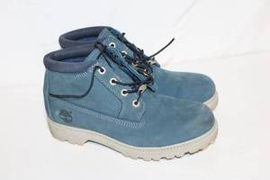 lot 493 image: Womens Timberland Nellie Waterproof Ankle Boots - Size 8