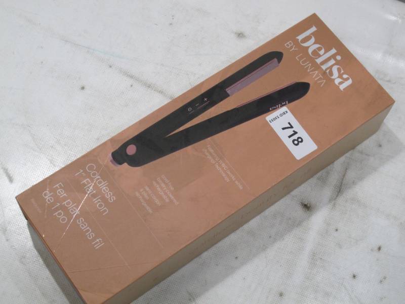 lot 717 image: Belisa by Lunata Cordless 1 Inch Flat Iron - Black