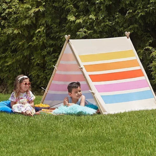 lot 408 image: NEW Members Mark Recycled Fabric Outdoor Play Tent