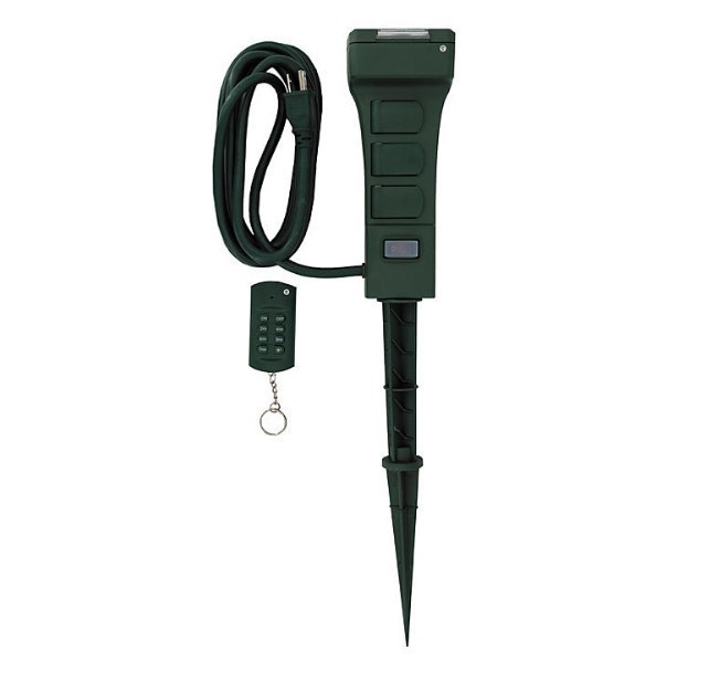 lot 418 image: NEW Woods Outdoor Holiday Dcor Timer With Remote