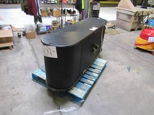 lot 109 image: Callen Media TV Console - Black - Damaged