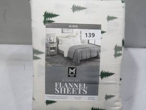 lot 139 image: NEW Members Mark 6 Piece Flannel Sheet Set - KING Size - Pine Forest