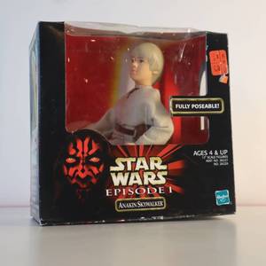 lot 17 image: Star Wars Ep 1 Anakin Skywalker action figure