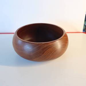 lot 25 image: Genuine Teak Wood - Large Hand Turned Fruit Bowl
