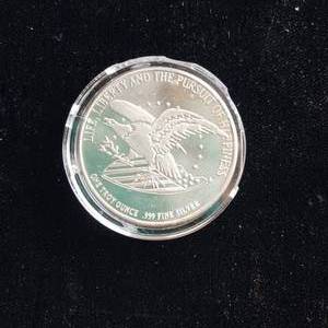 lot 12 image: 1 oz Silver Bullion - Bill of Rights 1791-1991