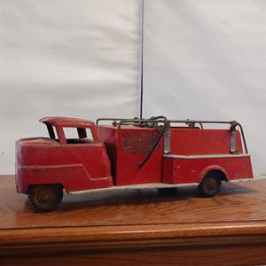 lot 68 image: Vintage Metal Toy Pumper - San Francisco Fire Department
